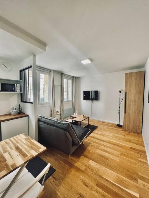 Tres Beau Studio Refait A Neuf 2 Saint-Ouen  Exteriör bild
